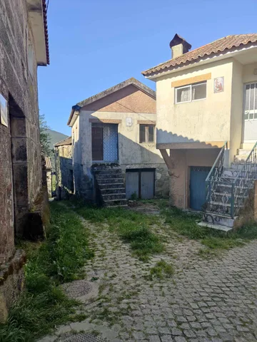 Parada de Monteiros — Abril 2026